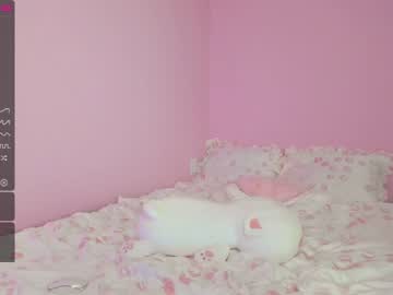girl
        bunnydollstella cam image #1104871