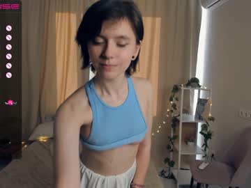 girl
        darellebodge cam image #2303412