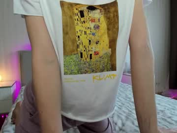 girl
        oksanafedorova cam image #4158015