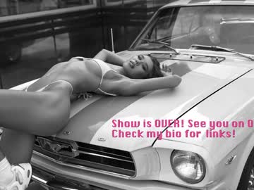 girl
        heyhorny_cb cam image #4008457