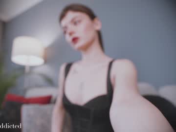 girl
        auddicted cam image #862514