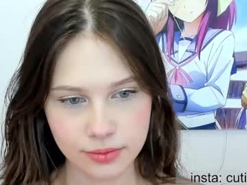 girl
        avrora_deis cam image #2093243