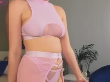girl
        cuteemia__ cam image #4013905