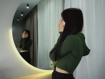 girl
        chelseadaffin cam image #4063628