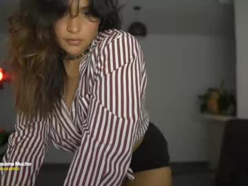 girl
        arletnoa cam image #4141062