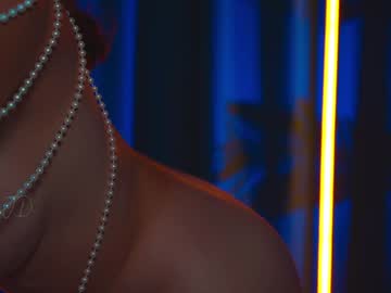 girl
        lola_jd cam image #3863612