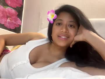 girl
        hawaiigirl_ cam image #4213523