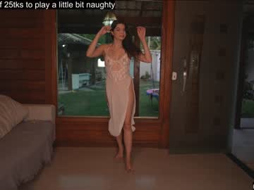 girl
        loollypop24 cam image #2598111