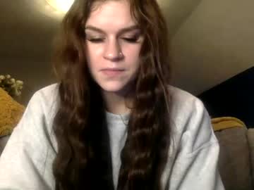 girl
        basicbrunette cam image #1864634