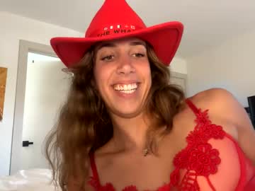 girl
        laurasuee cam image #3579769