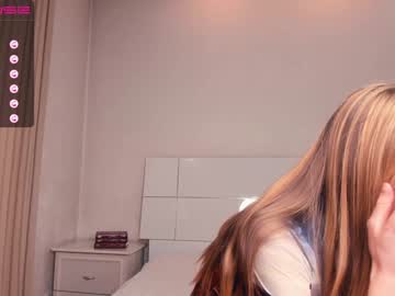 girl
        tinaaarpp cam image #599768