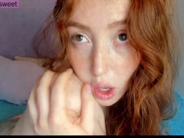 girl
        niilaa cam image #2071533