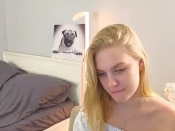 girl
        falinebenny cam image #4007034