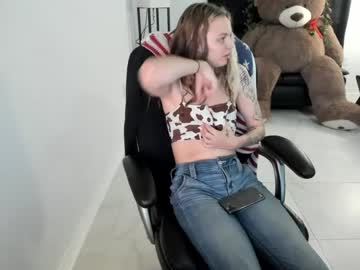 girl
        kountrybunny cam image #1675399