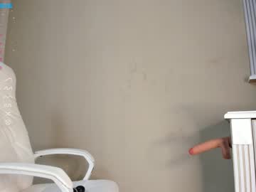 girl
        nica_nee cam image #265322