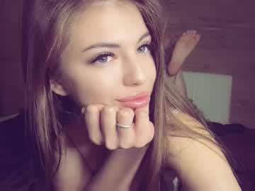 girl
        aryamirelle cam image #4177268