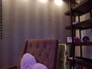 girl
        karrin cam image #709119