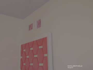 girl
        nicolle_mitchelle cam image #4484716