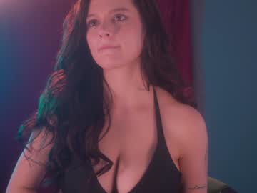 girl
        lorienn cam image #3486977