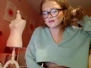girl
        lolasyren cam image #1685268