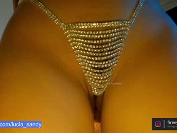 girl
        lucia_sandy cam image #2848284
