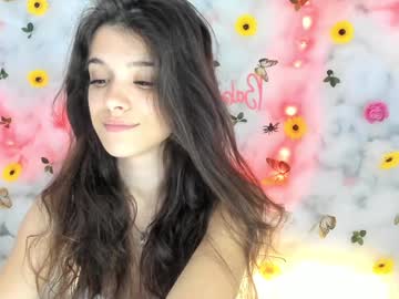 girl
        babyaylin cam image #4487646