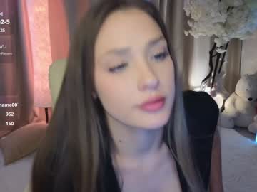 girl
        lori_blushcrystal cam image #3989499