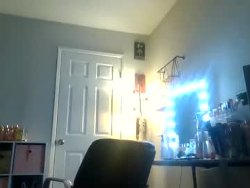 couple
        lovelyannaxo cam image #2247171