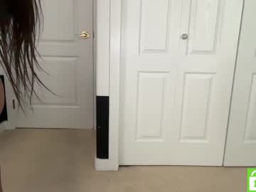 girl
        mila_babie cam image #2995357