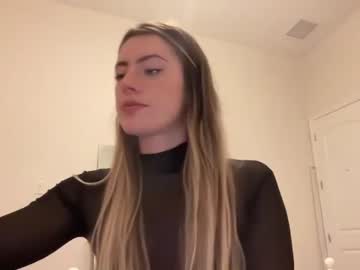girl
        glitterati24 cam image #2502972