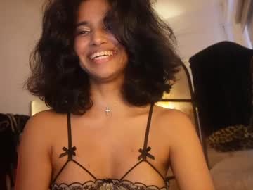 girl
        mariyya cam image #4304499