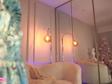girl
        mariannacruzz cam image #2121056