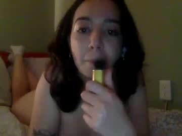 girl
        cherrychapsticc cam image #2064452