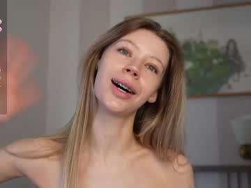 girl
        poisonn_girll cam image #4568034