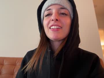 girl
        rosykindred cam image #2206514