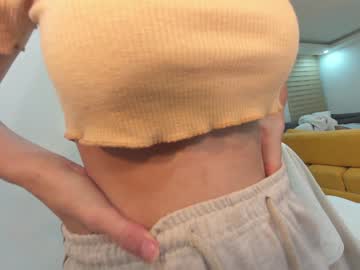 girl
        ehotlovea cam image #54526