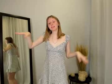 girl
        rina_chill cam image #1290415