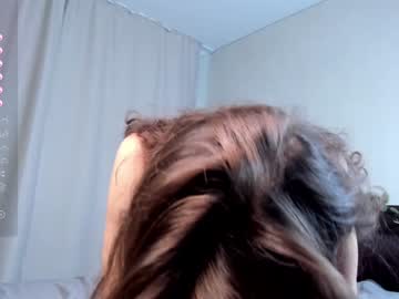 girl
        wiloneburtt cam image #3324394