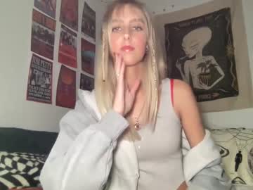 girl
        cutelondonp cam image #2474358