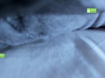 couple
        black_white_cpl cam image #496809