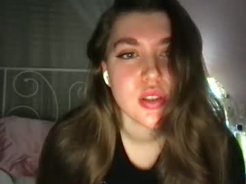 girl
        starletxx cam image #1653206