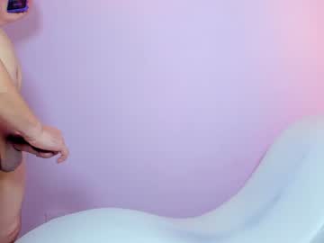 couple
        olivia_sex18 cam image #818337