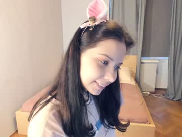girl
        cherry_tery cam image #981176