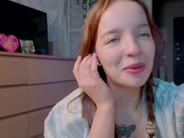 girl
        my_mia_ cam image #3378509