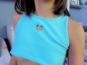 girl
        saschaholmen cam image #175171