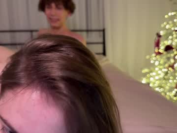 couple
        denobluora cam image #3851889