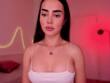 girl
        lil_gabbyg cam image #4415591