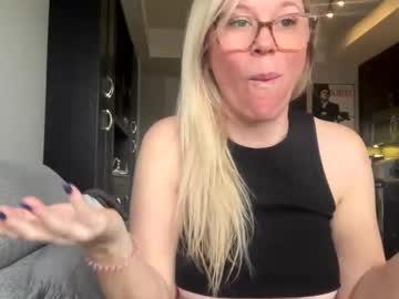 girl
        texas_blonde cam image #3957885