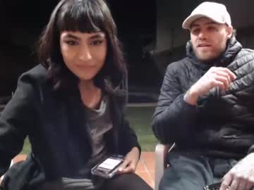 couple
        morigrrl cam image #2145420