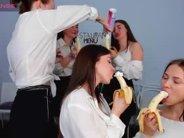 girl
        bad_party cam image #2190695